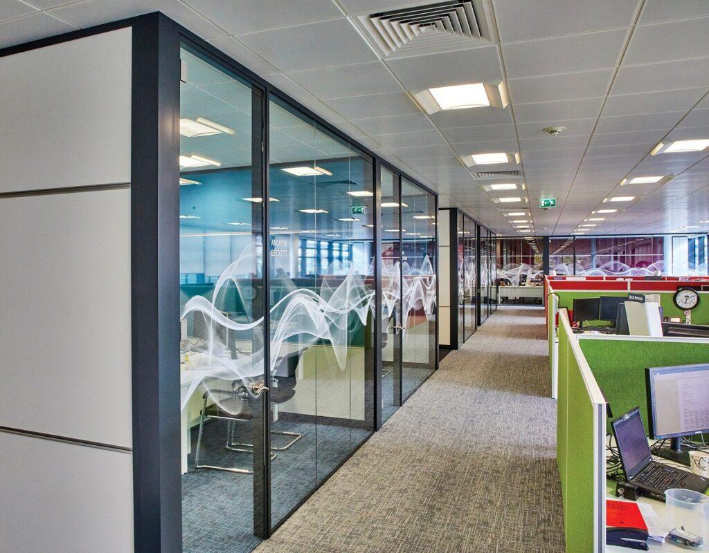 Using Glass Wall Partitions in the Office